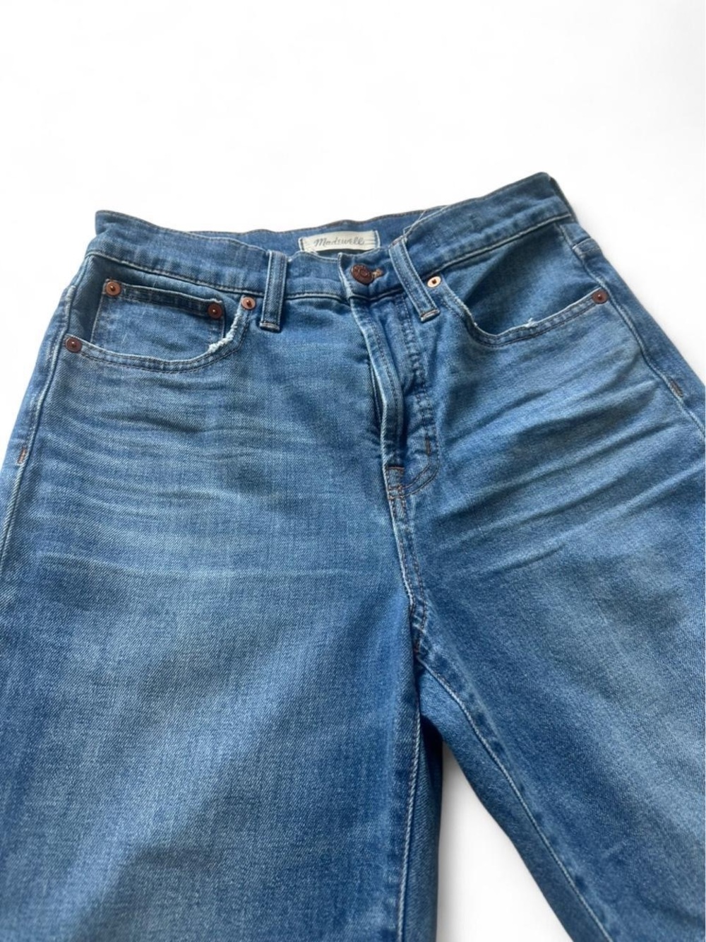 Madewell Women’s Medium Blue Straight-Leg Jeans with Brown Patch - Picture 7 of 8